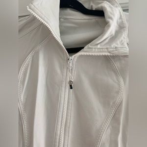 Lululemon Sweatshirt